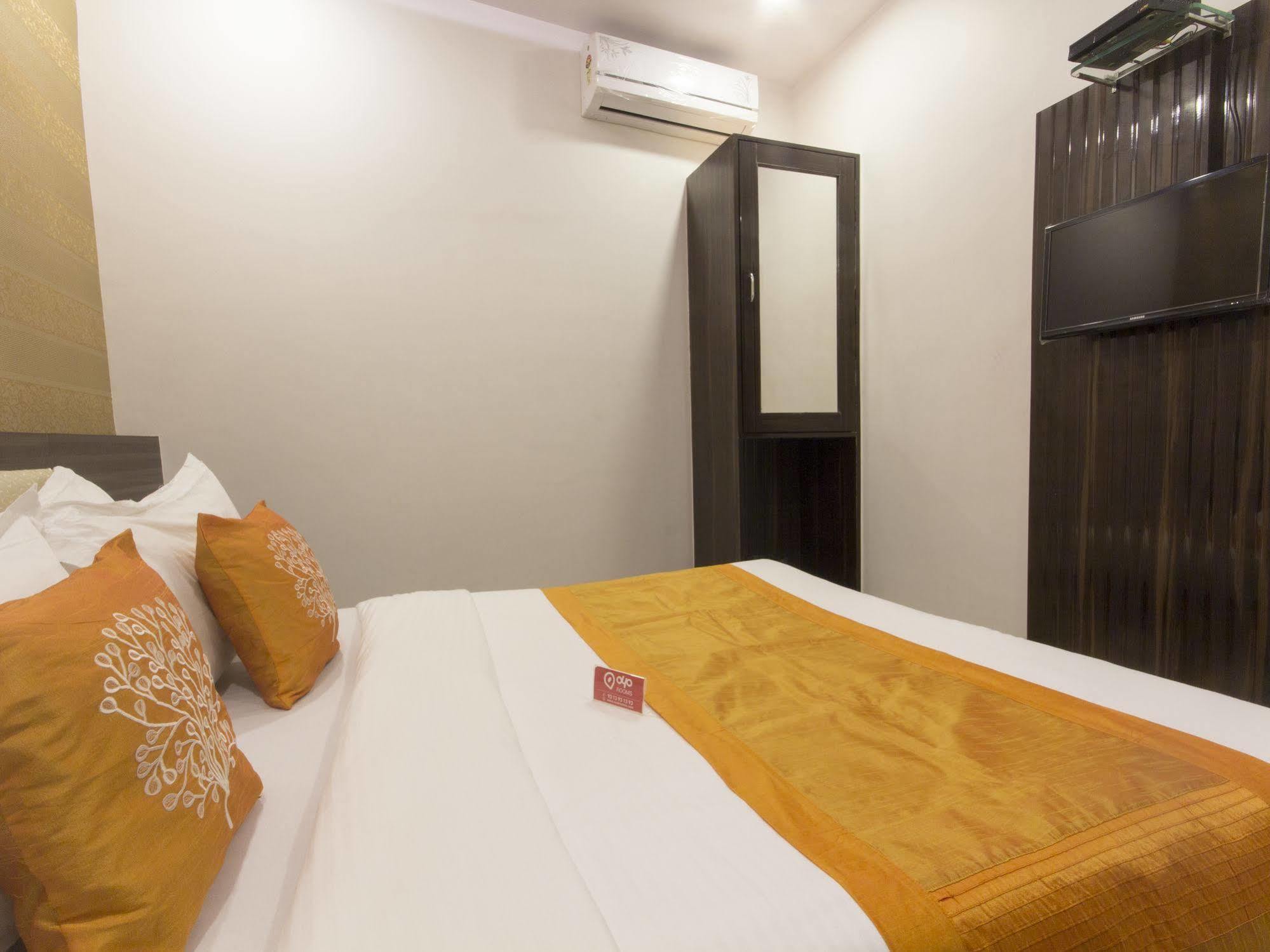 Hotel Accore Inn Mumbai Bagian luar foto